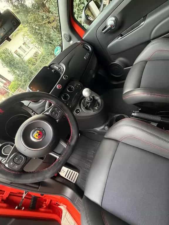 Abarth 695 1.4 T-Jet 16V Competizione 09/2023-photo-12