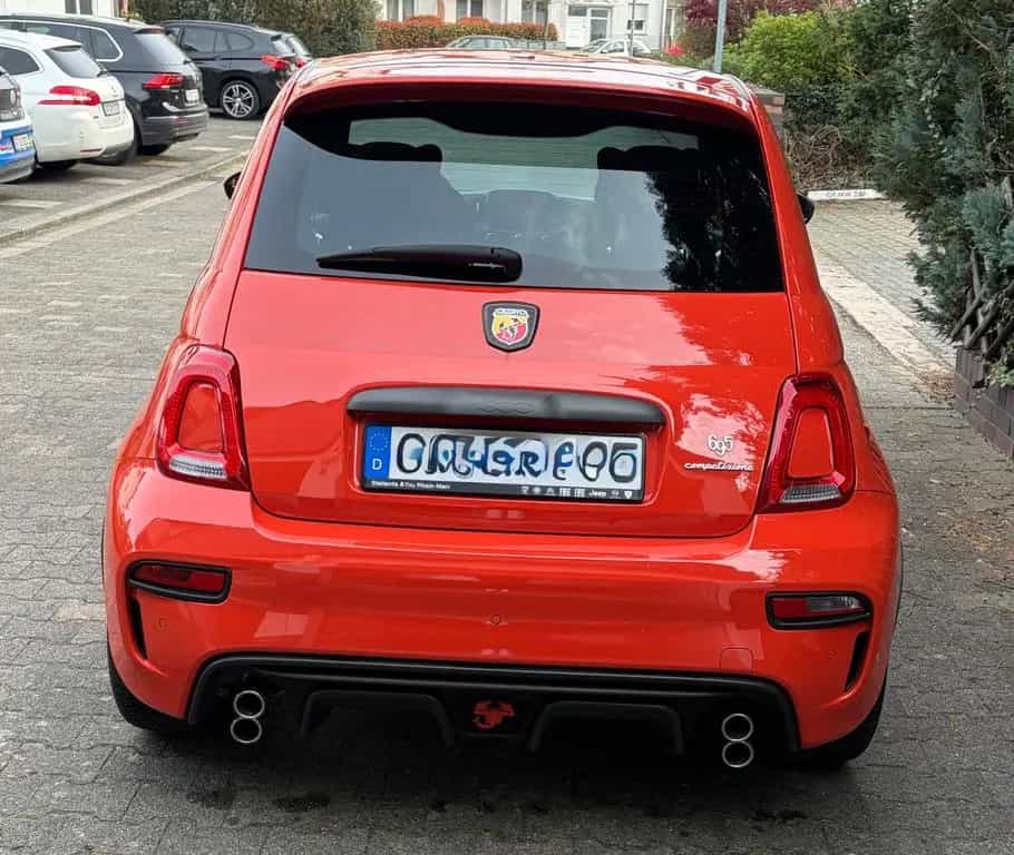 Abarth 695 1.4 T-Jet 16V Competizione 09/2023-photo-3