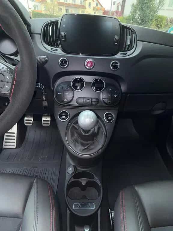 Abarth 695 1.4 T-Jet 16V Competizione 09/2023-photo-9