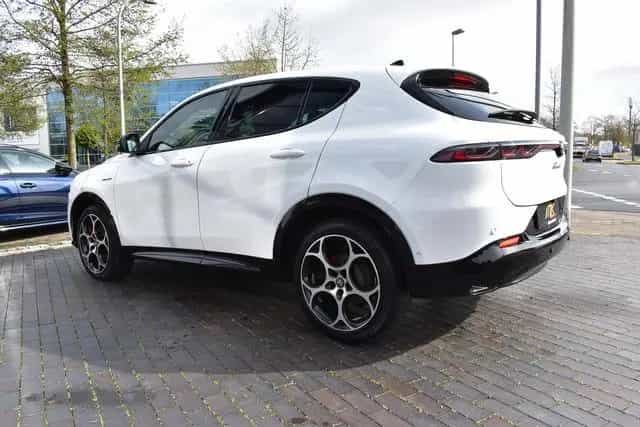 Alfa Romeo Tonale 1.5 VGT VELOCE 118 KW*H&K*FULL-LED*CARPLA 04/2024-photo-4