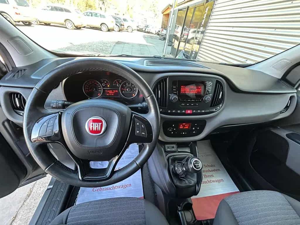 Fiat Doblo 1.4 Lounge/I.HD/TEMP/PDC/SHZ/MFL/5SITZER 06/2017-photo-13