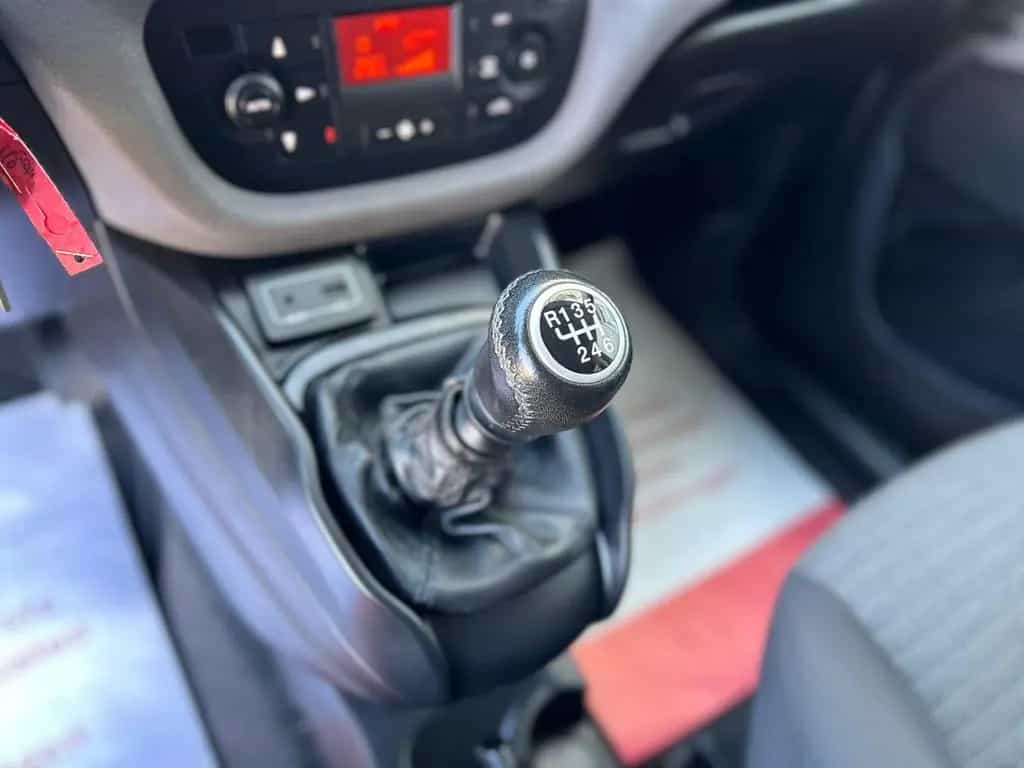 Fiat Doblo 1.4 Lounge/I.HD/TEMP/PDC/SHZ/MFL/5SITZER 06/2017-photo-21