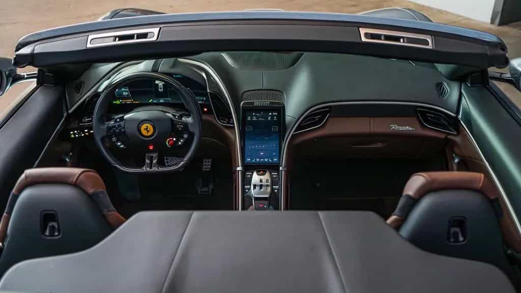 Ferrari Roma Spider 03/2025-photo-10