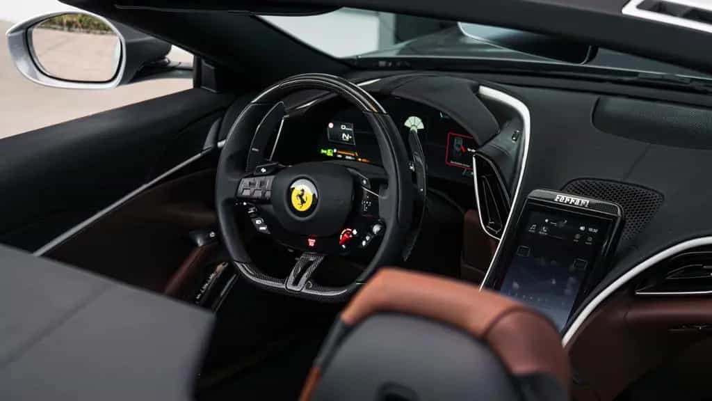 Ferrari Roma Spider 03/2025-photo-15