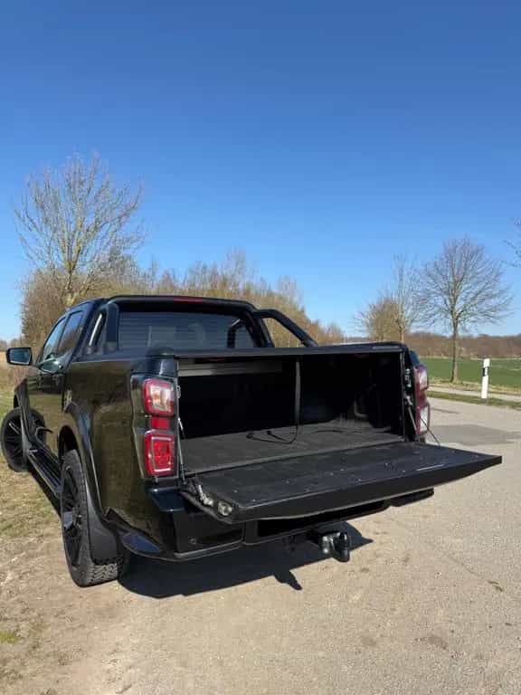 Isuzu D-Max V -CROSS Garantie bis 07/2028 07/2023-photo-12