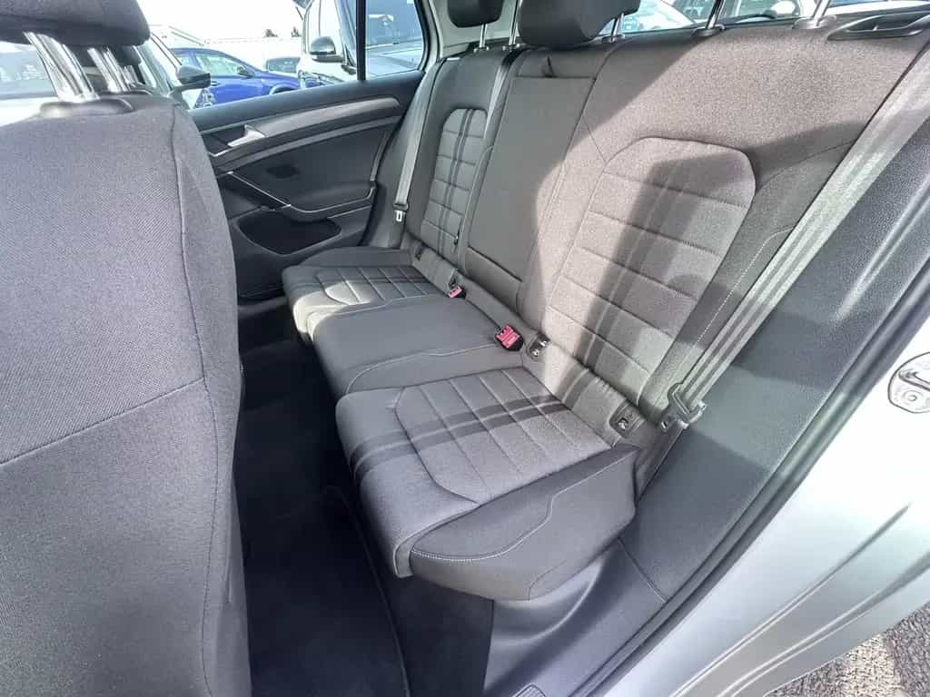 Volkswagen Golf VII Lim. 1.4TSI SitzHz PDC Keyless 1.Hand 02/2013-photo-15