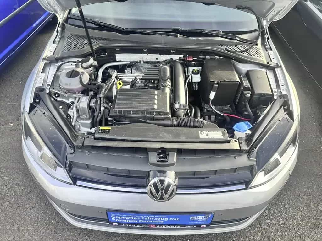 Volkswagen Golf VII Lim. 1.4TSI SitzHz PDC Keyless 1.Hand 02/2013-photo-32