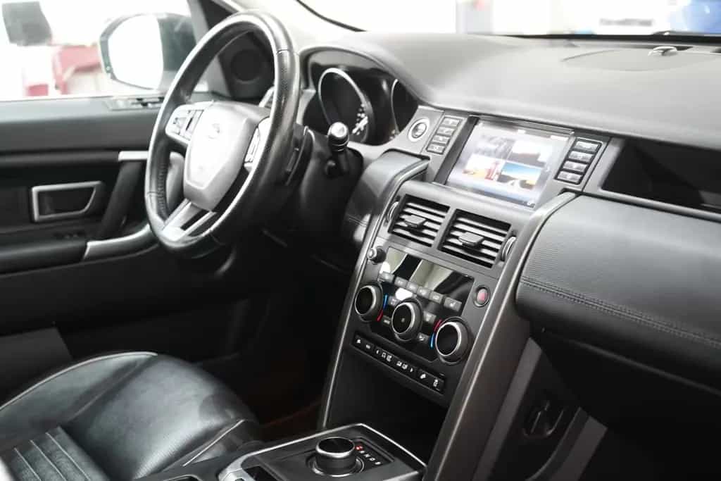 Land Rover Discovery Sport SE AWD*2.Hand*Kamera*AHK*LED* 05/2017-photo-10