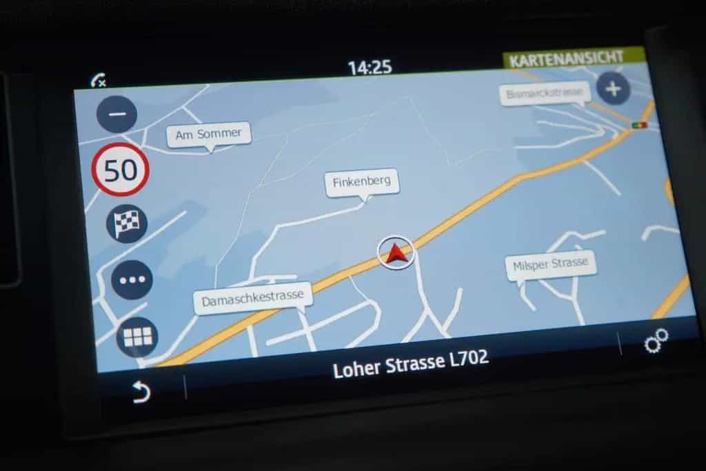 Land Rover Discovery Sport SE AWD*2.Hand*Kamera*AHK*LED* 05/2017-photo-20