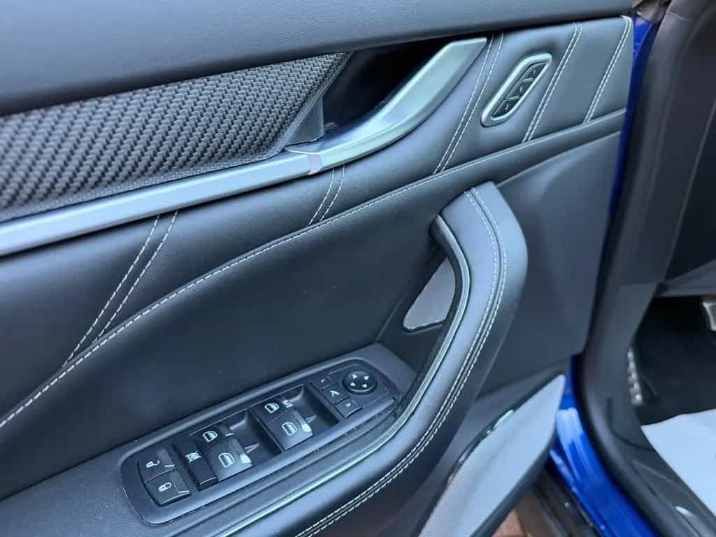 Maserati Levante Trofeo Q4 3.8 V8 Alcantara ACC Sitzheiz. 07/2020-photo-17