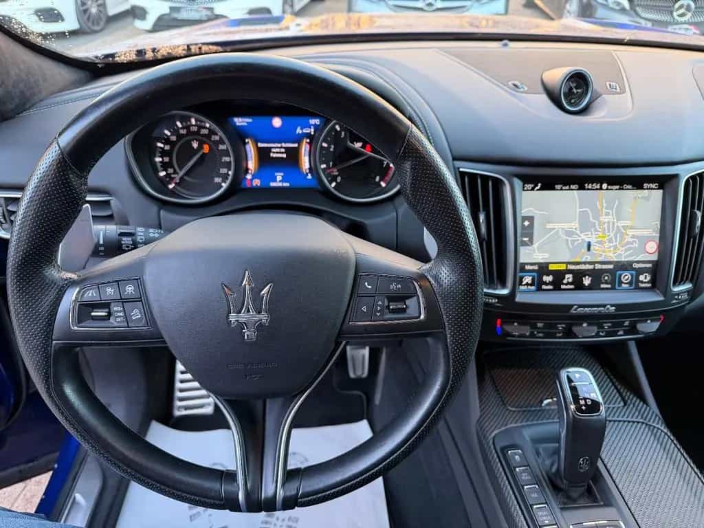Maserati Levante Trofeo Q4 3.8 V8 Alcantara ACC Sitzheiz. 07/2020-photo-18