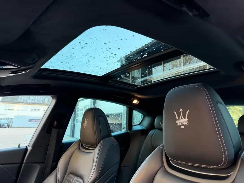 Maserati Levante Trofeo Q4 3.8 V8 Alcantara ACC Sitzheiz. 07/2020-photo-21