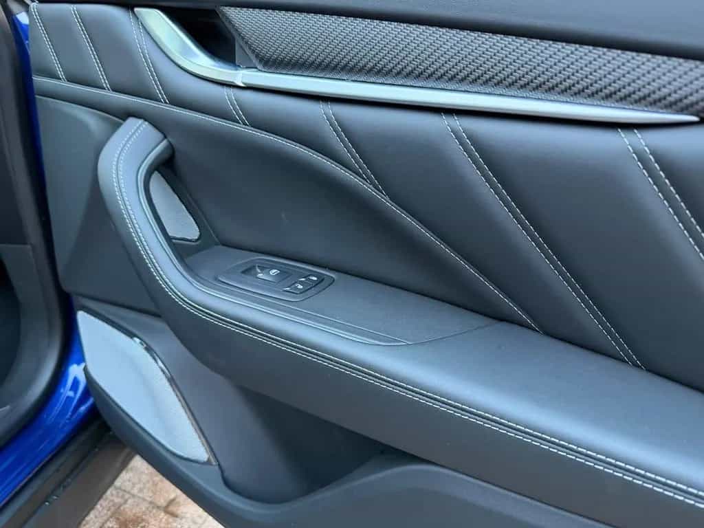 Maserati Levante Trofeo Q4 3.8 V8 Alcantara ACC Sitzheiz. 07/2020-photo-27