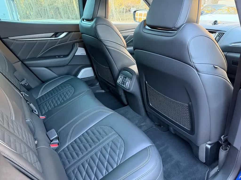 Maserati Levante Trofeo Q4 3.8 V8 Alcantara ACC Sitzheiz. 07/2020-photo-29