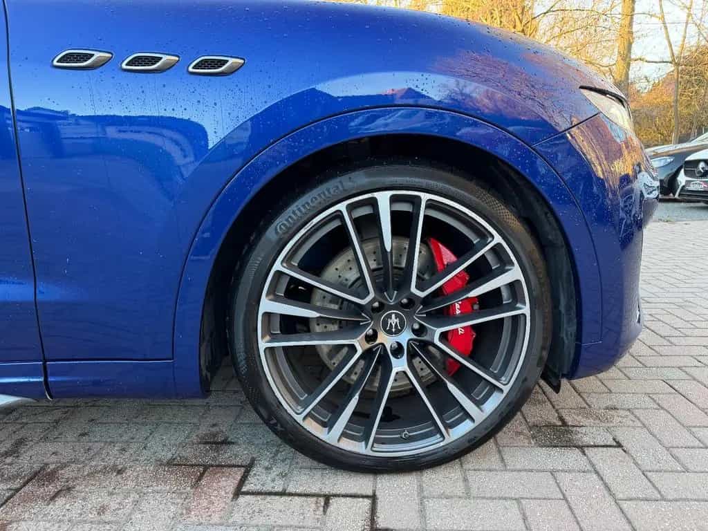 Maserati Levante Trofeo Q4 3.8 V8 Alcantara ACC Sitzheiz. 07/2020-photo-3
