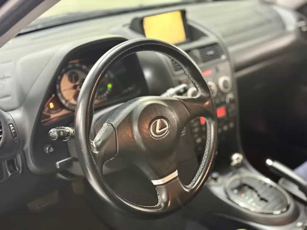 Lexus IS 200*Automatik*Leder*NAVI*SD*1-HAND (1942)*TOP 08/2004-photo-7