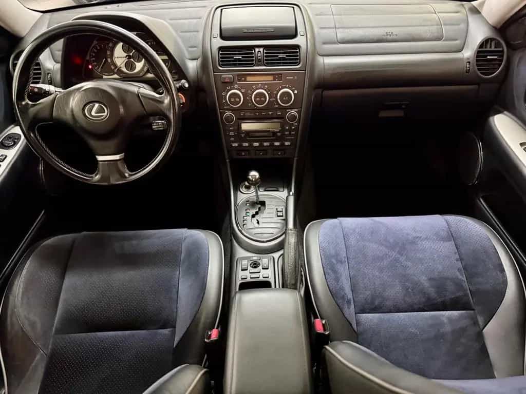 Lexus IS 200*Automatik*Leder*NAVI*SD*1-HAND (1942)*TOP 08/2004-photo-9