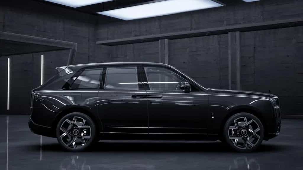 Rolls-Royce Cullinan BLACK BADGE /Produktion 2026 /ON STOCK null-photo-7