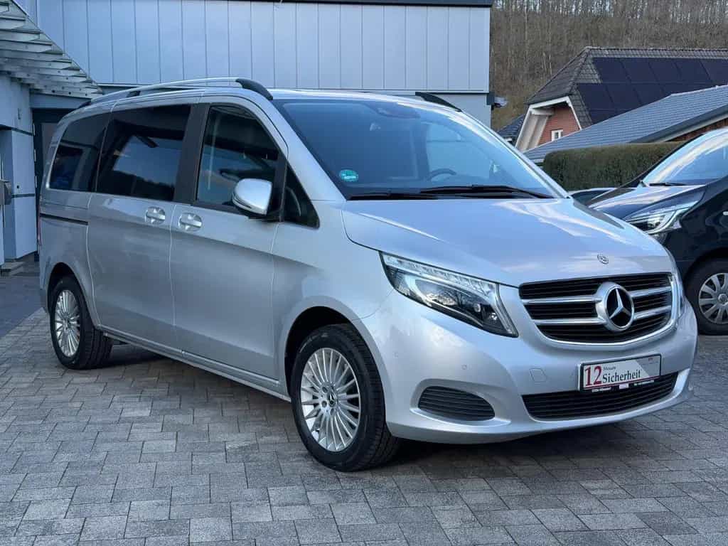 Mercedes-Benz V-Class V 250d EDITION 4MATIC kompakt*Standheizung*R-Kam 12/2018-photo-10