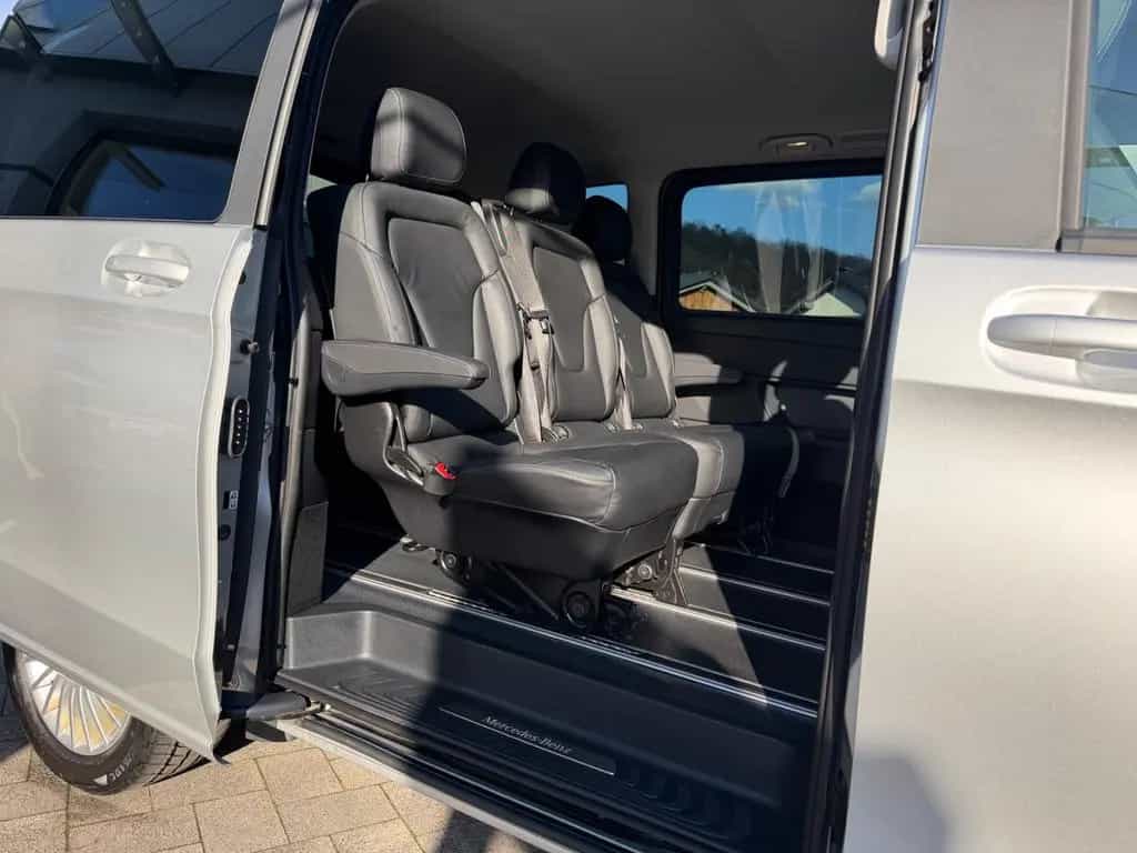 Mercedes-Benz V-Class V 250d EDITION 4MATIC kompakt*Standheizung*R-Kam 12/2018-photo-16