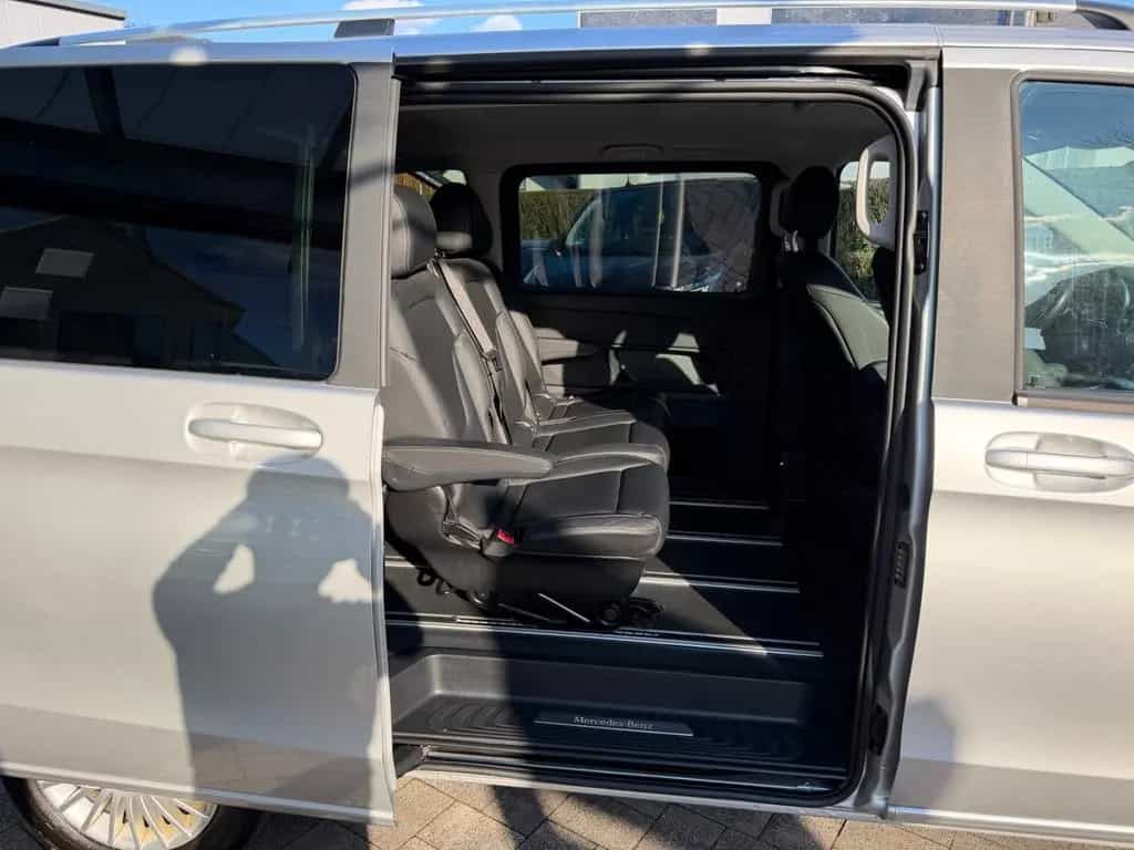 Mercedes-Benz V-Class V 250d EDITION 4MATIC kompakt*Standheizung*R-Kam 12/2018-photo-18
