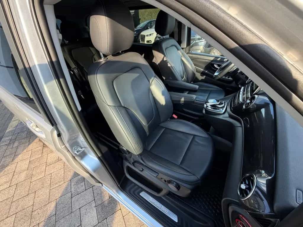 Mercedes-Benz V-Class V 250d EDITION 4MATIC kompakt*Standheizung*R-Kam 12/2018-photo-21
