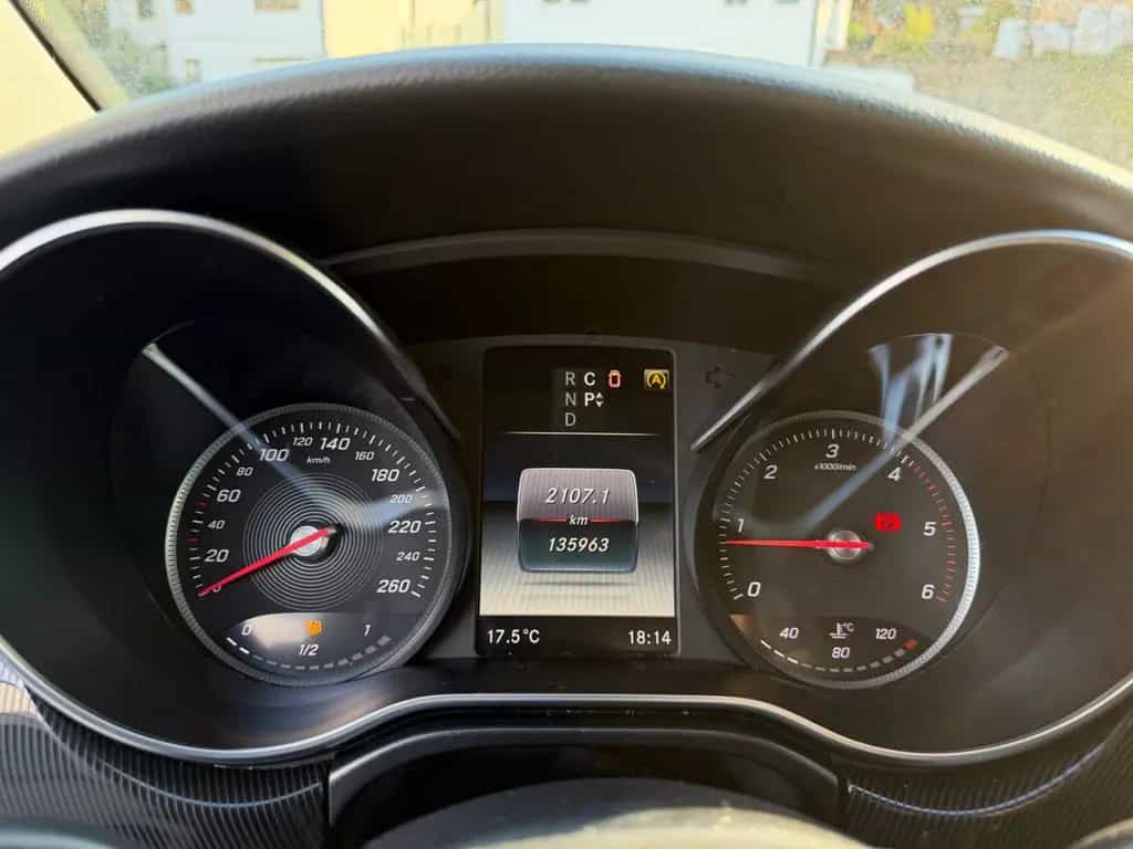 Mercedes-Benz V-Class V 250d EDITION 4MATIC kompakt*Standheizung*R-Kam 12/2018-photo-34