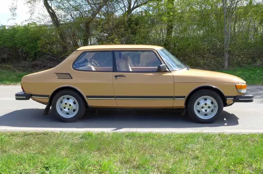 Saab 99 2.0 GL 5-speed. Traumhaft schöner Zustand ! 09/1982-photo-0
