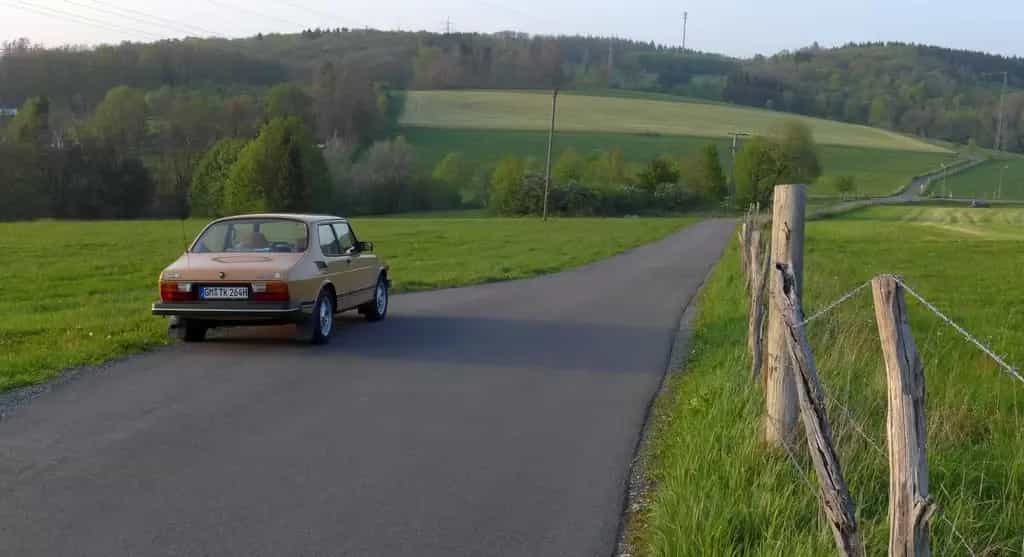 Saab 99 2.0 GL 5-speed. Traumhaft schöner Zustand ! 09/1982-photo-2