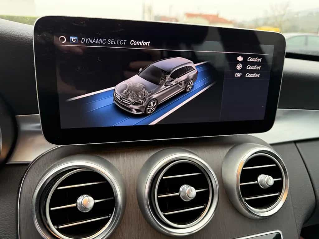 Mercedes-Benz C-Class 200d 9G T-Modell AMG Line 3x LED 18 Zoll MoPf 12/2019-photo-31