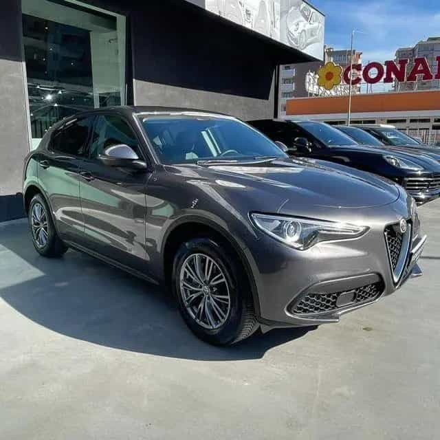 Alfa Romeo Stelvio ROMEO - Stelvio - 190 CV AT8 Q4 Exec. 04/2019-photo-2