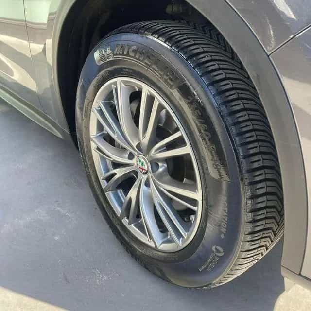 Alfa Romeo Stelvio ROMEO - Stelvio - 190 CV AT8 Q4 Exec. 04/2019-photo-4