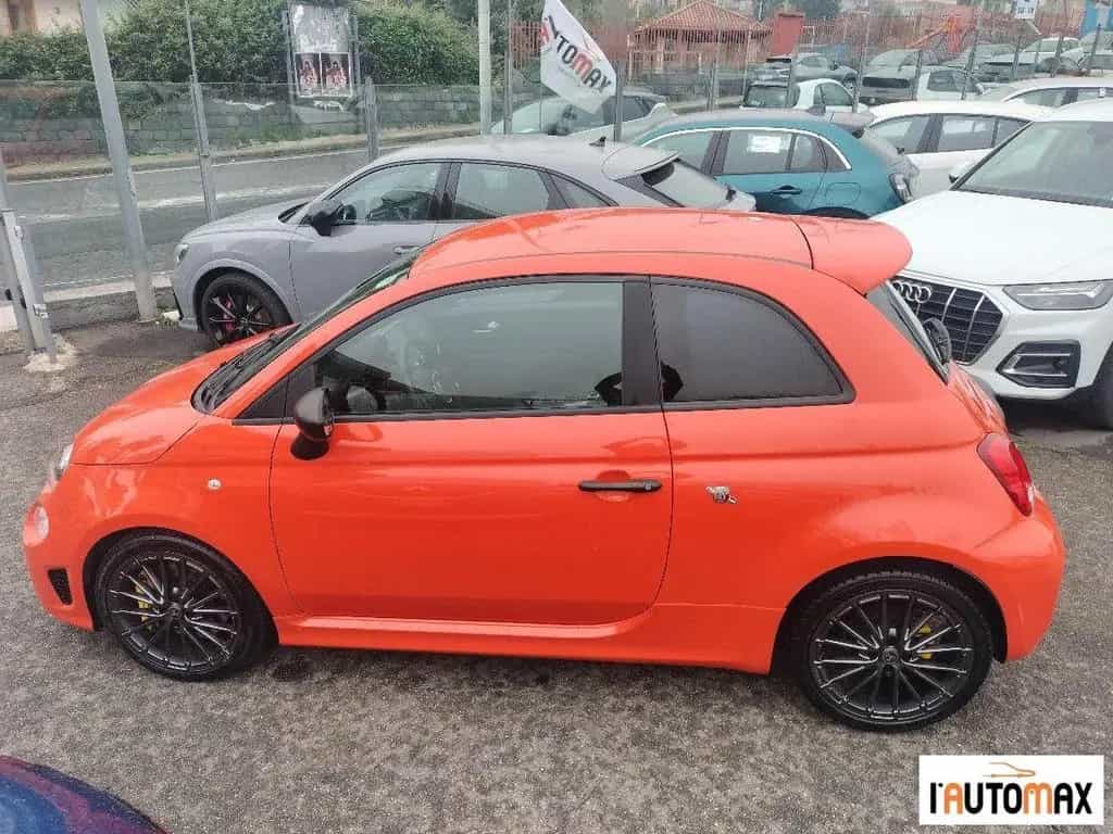 Abarth 695 - 695 - 1.4 Turbo T-Jet 180 CV 06/2024-photo-3
