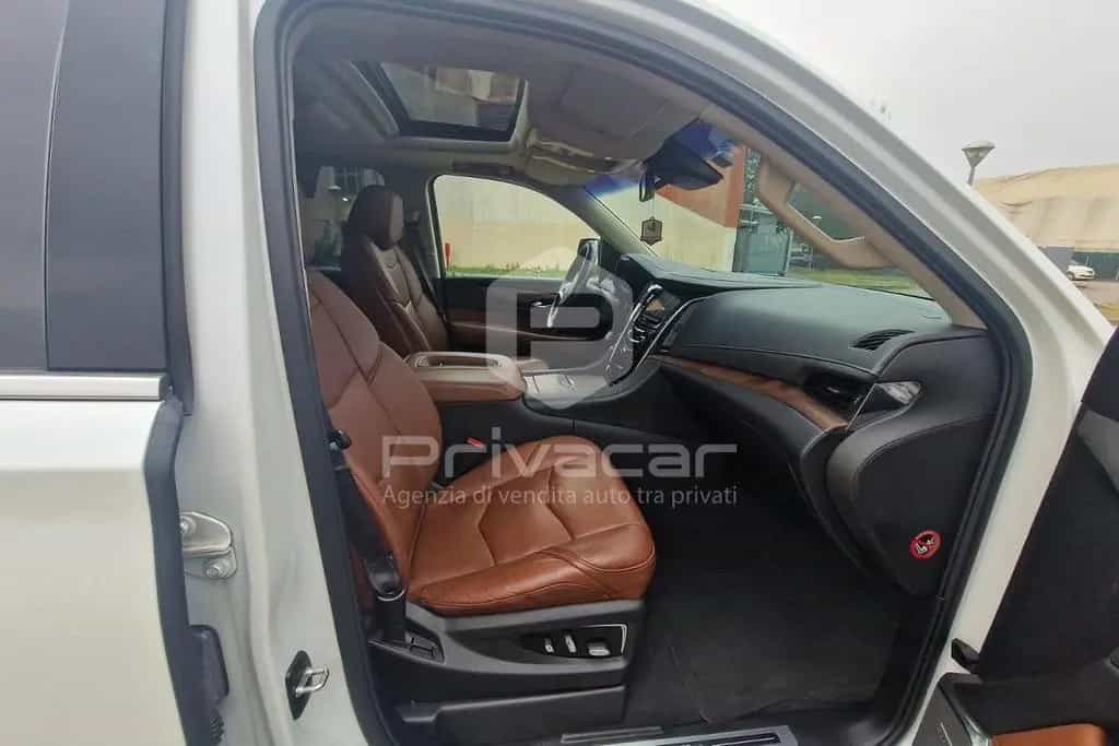 Cadillac Escalade CADILLAC Escalade 6.2L V8 AT AWD Premium 07/2018-photo-12