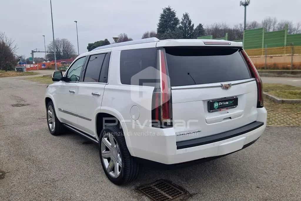 Cadillac Escalade CADILLAC Escalade 6.2L V8 AT AWD Premium 07/2018-photo-6
