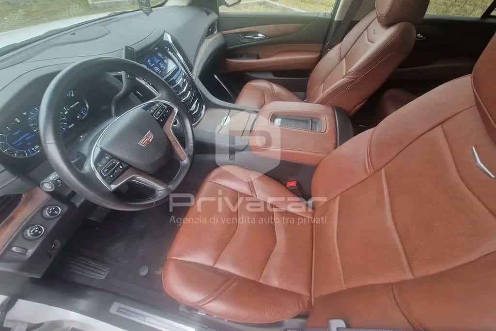 Cadillac Escalade CADILLAC Escalade 6.2L V8 AT AWD Premium 07/2018-photo-8