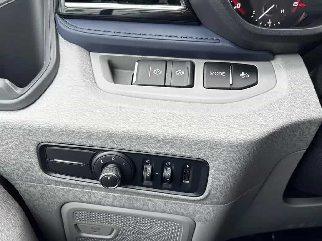 Maxus Deliver 9 KA L3H2 Luxury MJ24 LED Klima Kamera null-photo-16