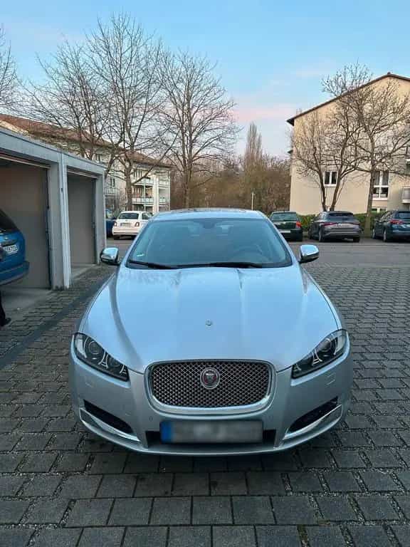 Jaguar XF | 3.0L V6 03/2013-photo-1