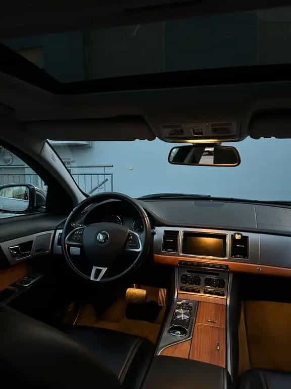 Jaguar XF | 3.0L V6 03/2013-photo-10
