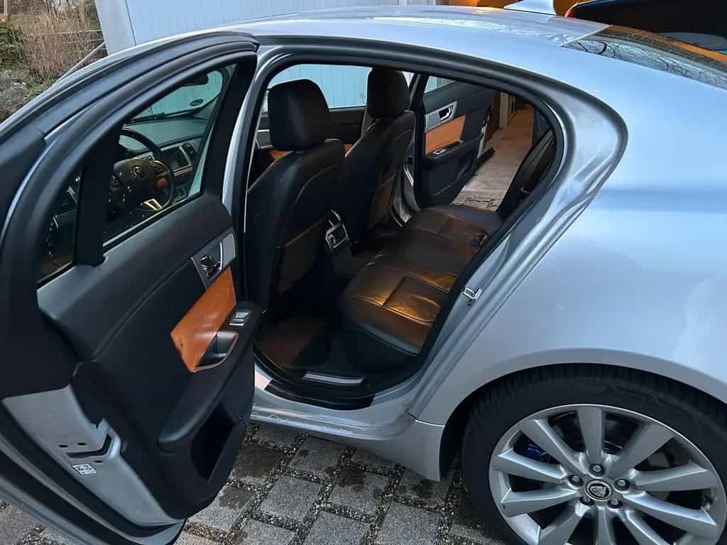 Jaguar XF | 3.0L V6 03/2013-photo-6