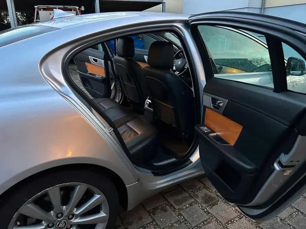 Jaguar XF | 3.0L V6 03/2013-photo-7