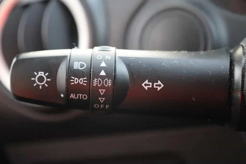 Mitsubishi Space Star 1.2 Top Navi Tempomat Sitzheizung DAB 11/2021-photo-14