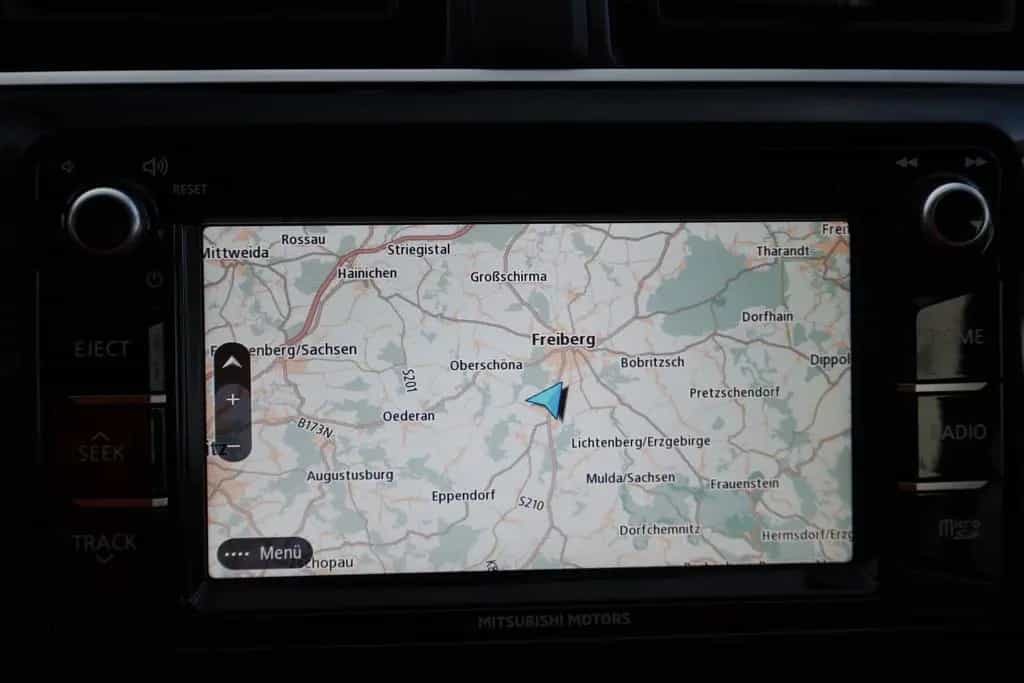 Mitsubishi Space Star 1.2 Top Navi Tempomat Sitzheizung DAB 11/2021-photo-19