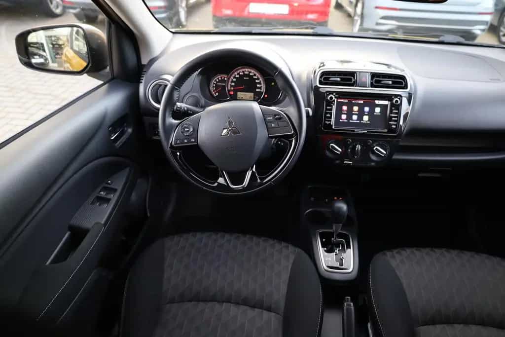Mitsubishi Space Star 1.2 Top Navi Tempomat Sitzheizung DAB 11/2021-photo-9