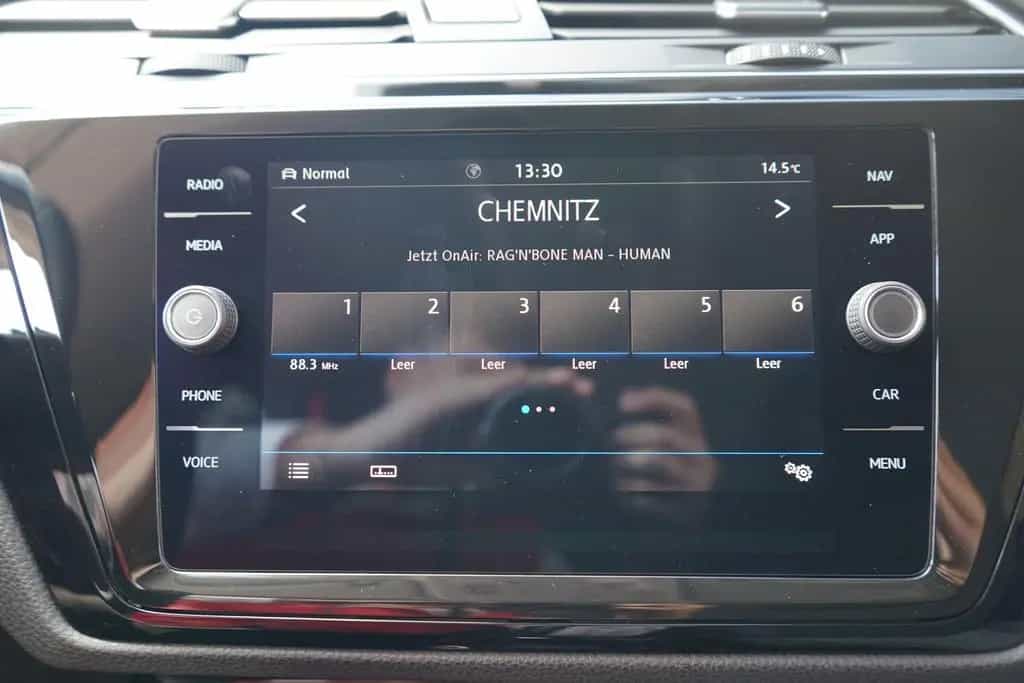 Volkswagen Touran 1.5 TSI DSG R-line LED Navi ACC 7-Sitzer 11/2019-photo-13