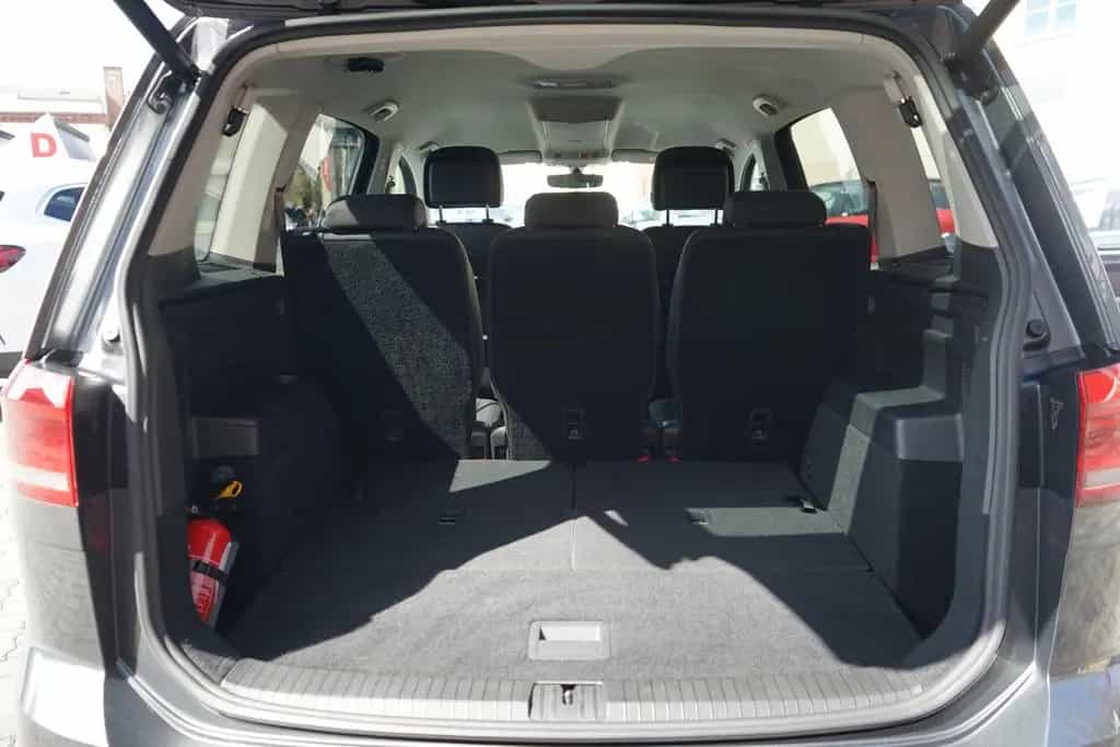 Volkswagen Touran 1.5 TSI DSG R-line LED Navi ACC 7-Sitzer 11/2019-photo-29