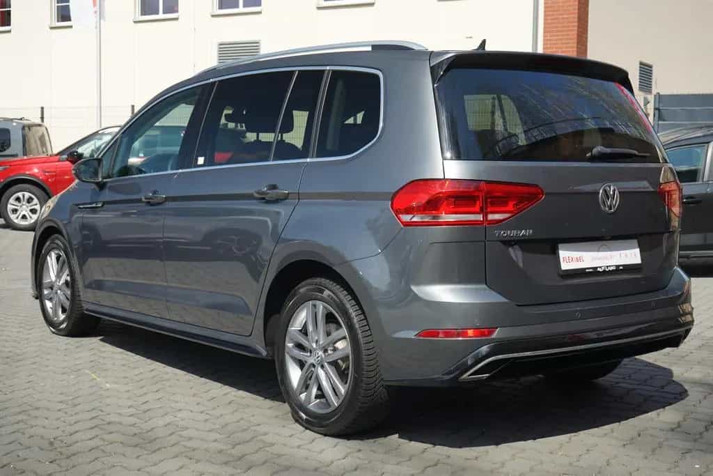 Volkswagen Touran 1.5 TSI DSG R-line LED Navi ACC 7-Sitzer 11/2019-photo-3