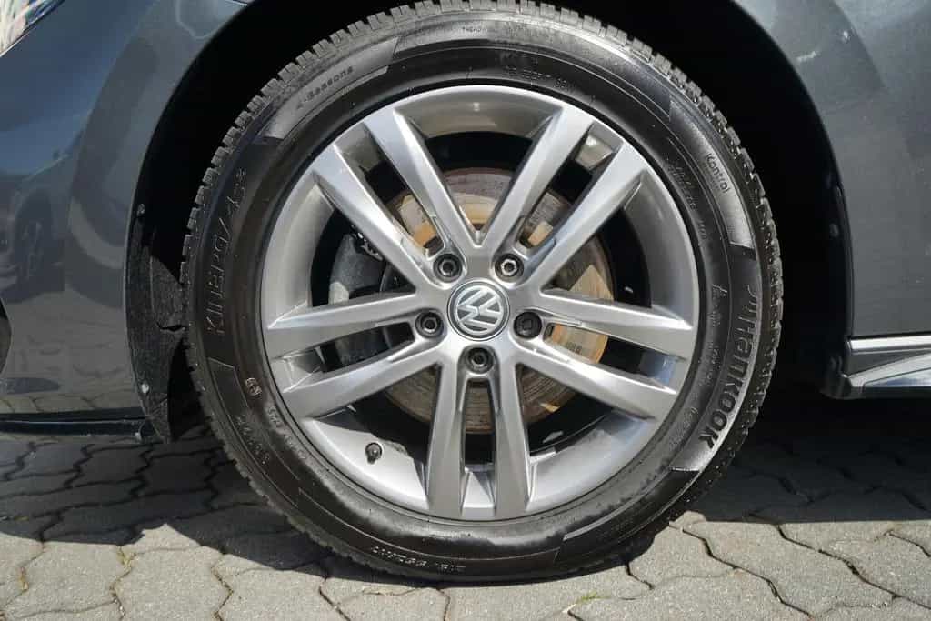 Volkswagen Touran 1.5 TSI DSG R-line LED Navi ACC 7-Sitzer 11/2019-photo-36