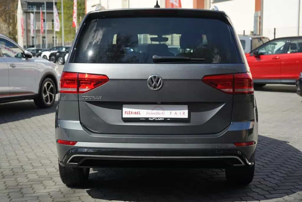 Volkswagen Touran 1.5 TSI DSG R-line LED Navi ACC 7-Sitzer 11/2019-photo-4
