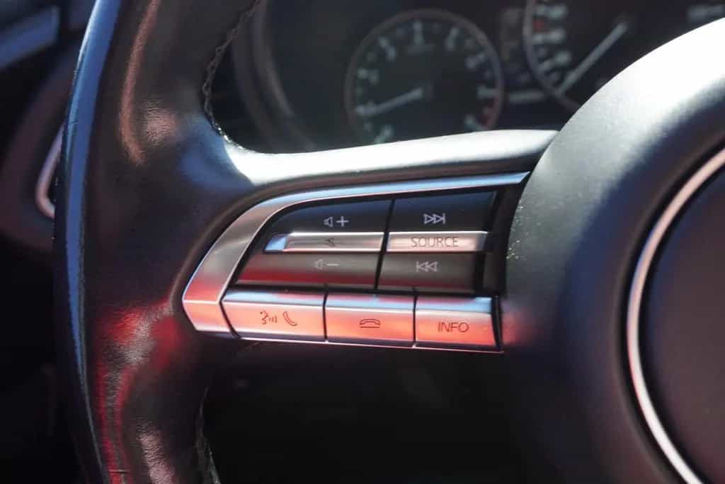 Mazda CX-30 2.0 Skyactiv-X Selection Navi ACC LED Bose 02/2022-photo-20